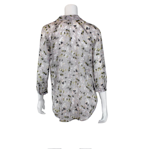 Semi Sheer button down Cabi grey floral blouse - Picture 2 of 2